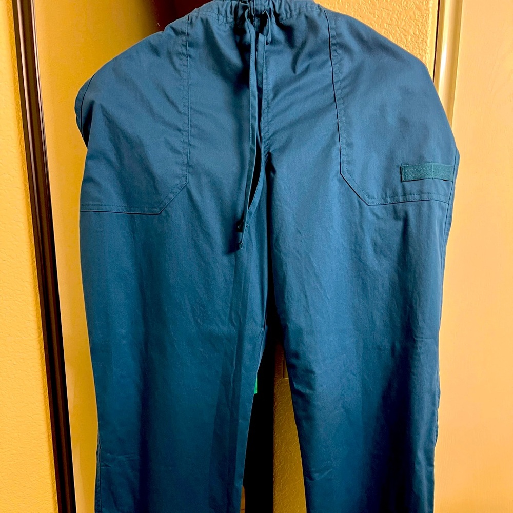 Cherokee Scrub pants